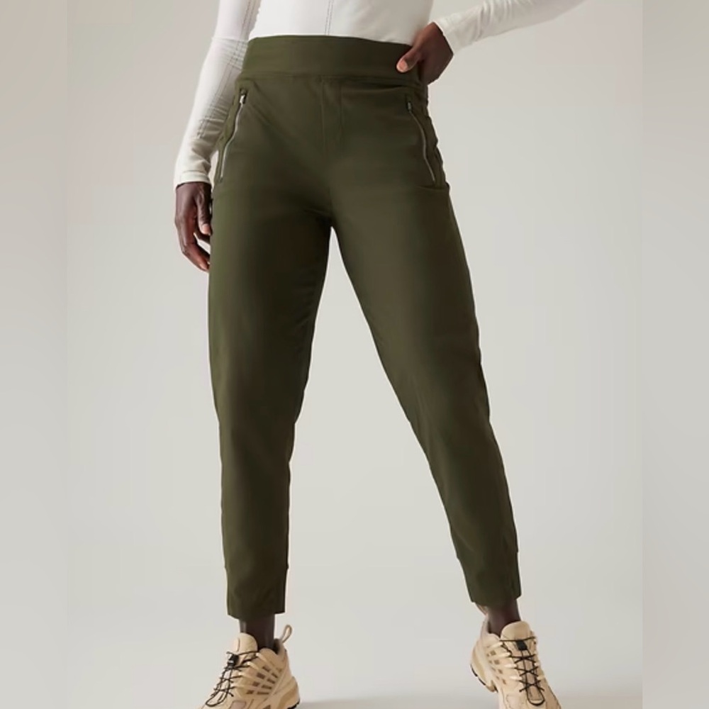 Athleta Women's Trekkie North High Rise Joggers - Olive Green